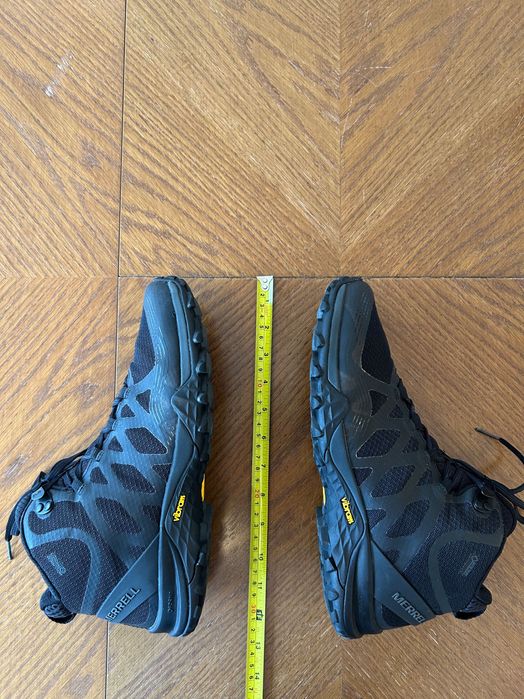 Ботинки походные женские