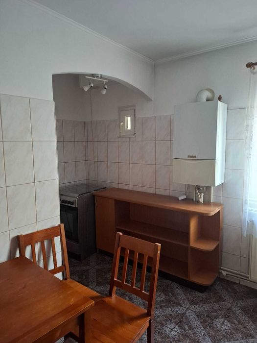 Inchiriere apartament 3 camere, Racadau