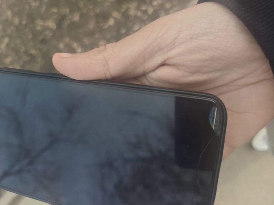 Samsung a40 продам или обменяю