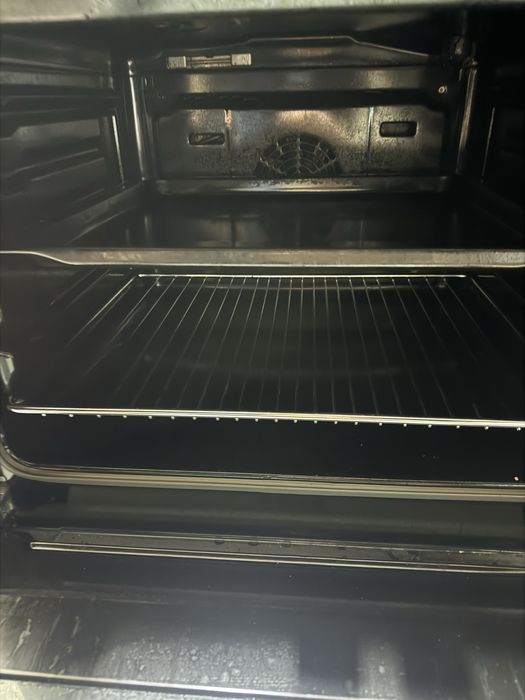 Продам газ плиту Bosch