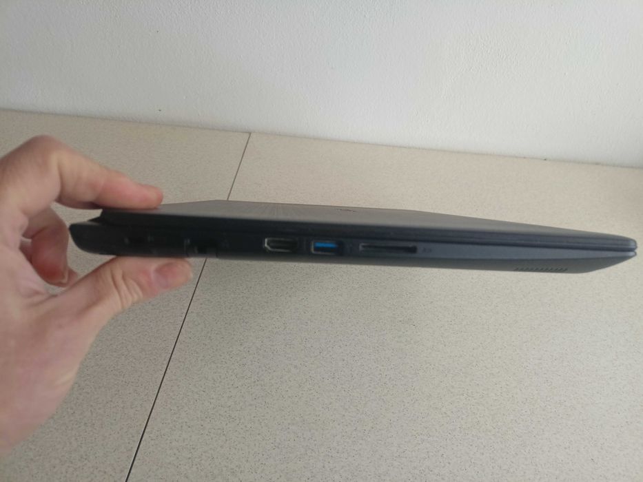 Laptop Acer A315-51 display 15,6  I3-6006u ram 8gb ddr4 SSD M2 256gb