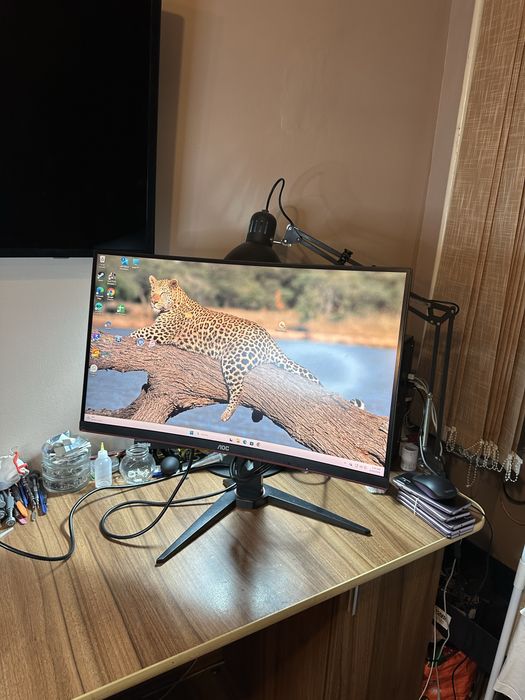 Monitor AOC C27G1 27’ inch impecabil