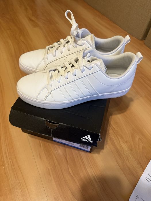 Маратонки Adidas No 42 2/3