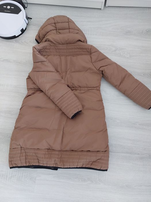 Зимно дълго яке в бежово