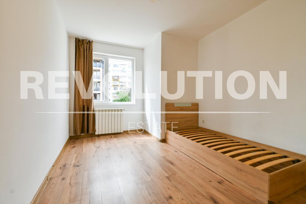 Дава се под наем Тристаен апартамент в София, Надежда 2 - 80 кв.м за 698.19 € - Снимка #5