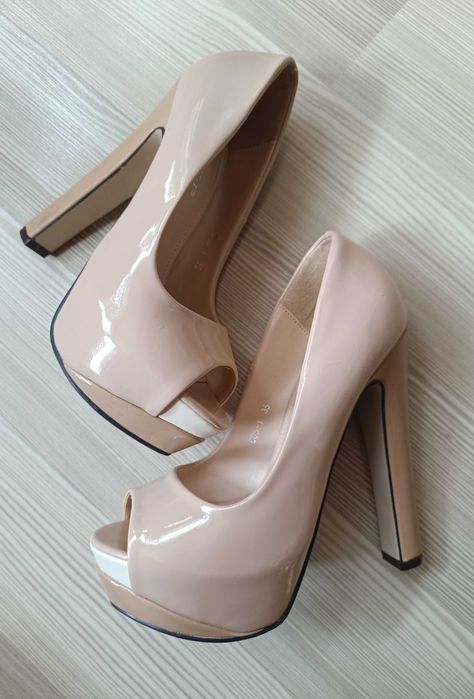 Platforme nude mărime 35 super frumoase