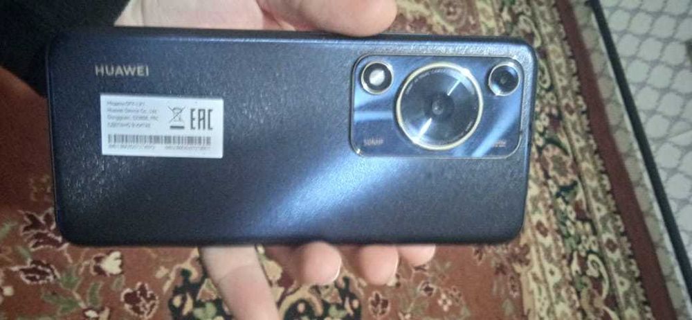 Продам телефон Хуавей