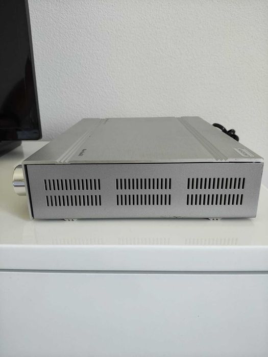 Preamplificator Grundig MXV 100