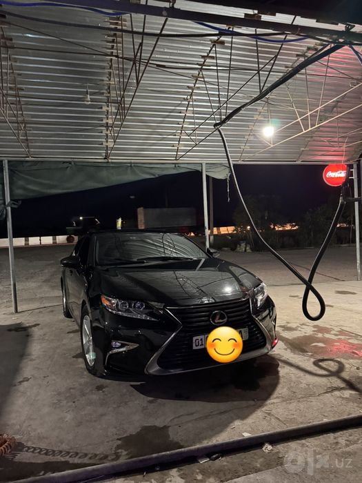 Lexus ES atmosfer