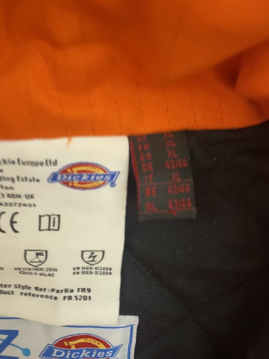 Продам спецовка куртка