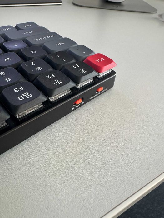 Tastatura mecanica gaming/coding Keychron K3 Pro cu iluminare RGB