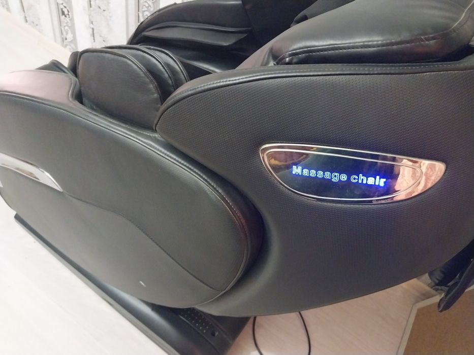Массажное кресло