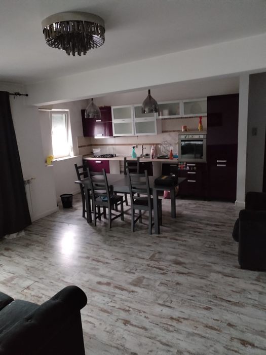 Apartament 4 camere Centrul vechi