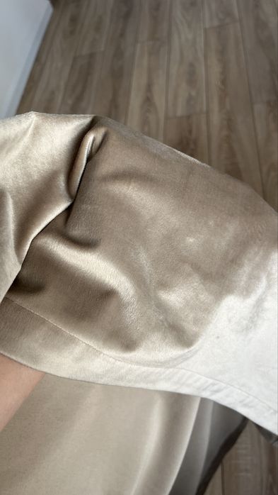Продам шторы в отличном состоянии