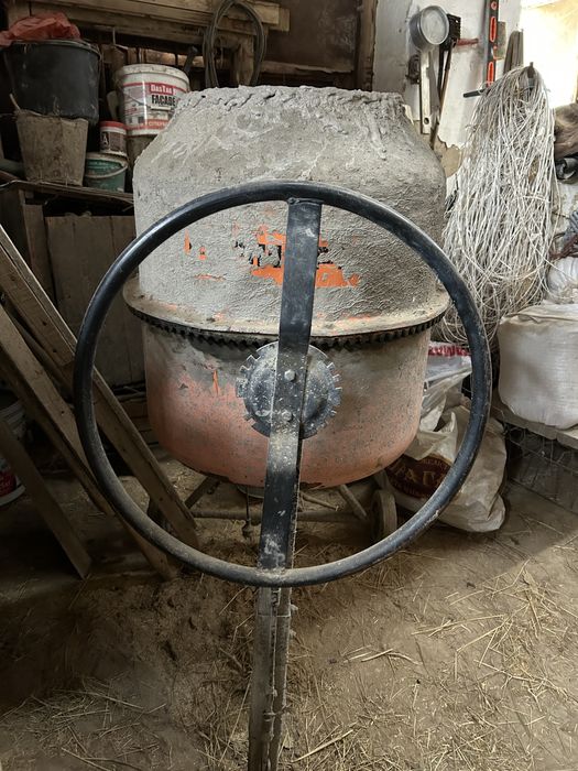 Жаңа бетономешалка сатылады