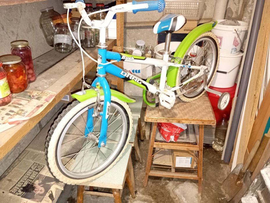 Детски велосипед Drag rush  18цола комплект с помощни колела