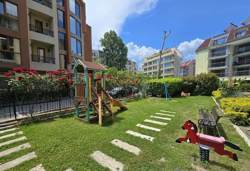 Продава се Двустаен апартамент в к.к. Слънчев бряг - 49 кв.м за 802 €/кв.м - Снимка #3