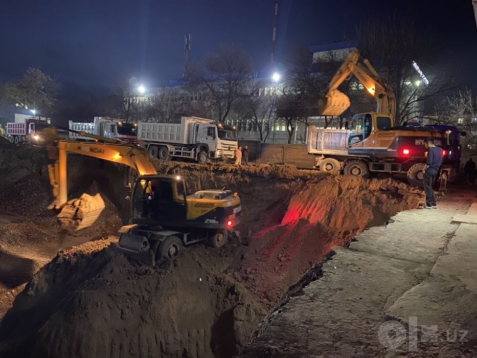 Услуга экскаватора с гидромолотом