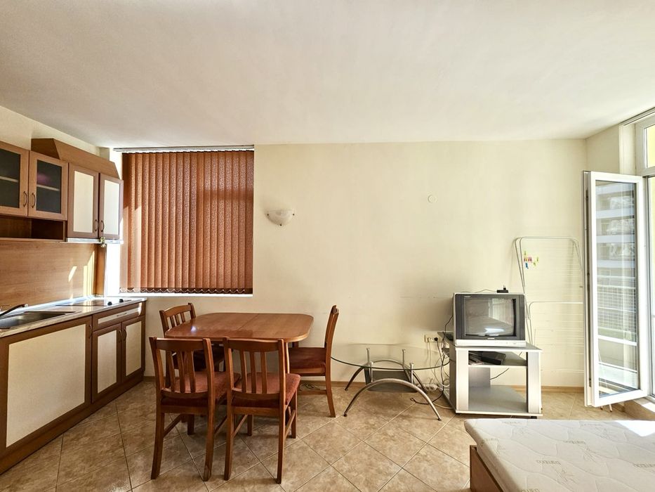 Продава се Едностаен апартамент в к.к. Слънчев бряг - 43 кв.м за 1094 €/кв.м - Снимка #2