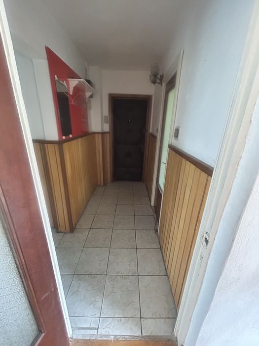 Vand apartament 4 camere