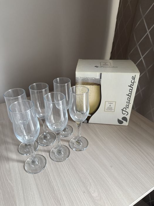 Фужеры для шампанского