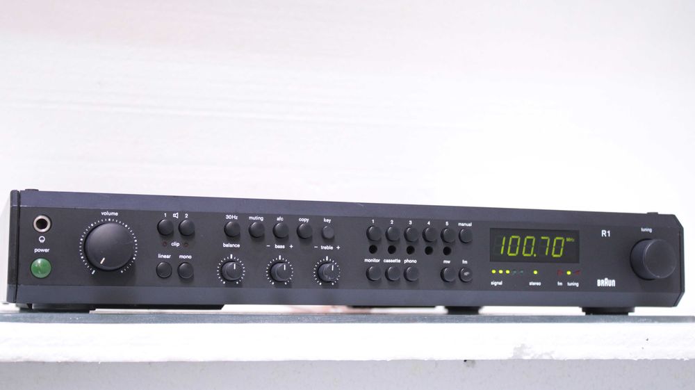 Amplituner Braun R1 Atelier, 2x50W, Tuner FM/MW, Hi-Fi Retro