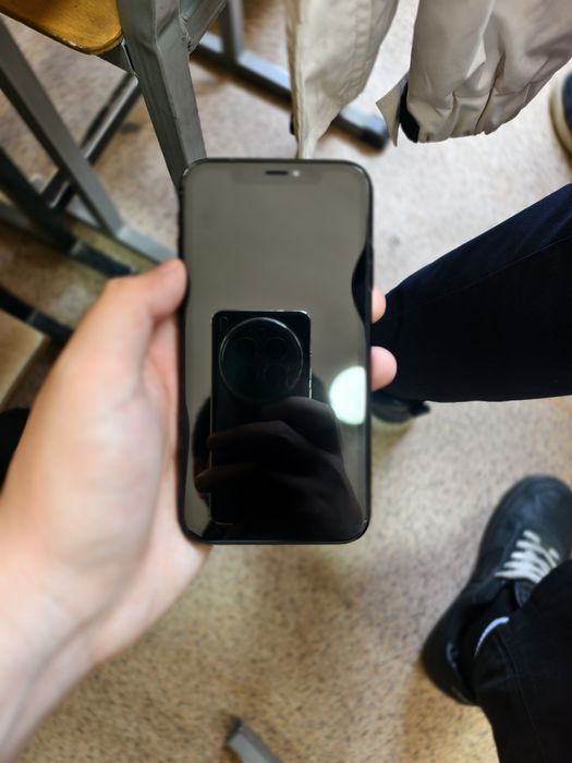 Iphone Xr 128 GB, Yomkst 77%