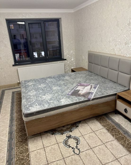 Яккасарой  Касмановитлар метро якинда ижарага квартира бор