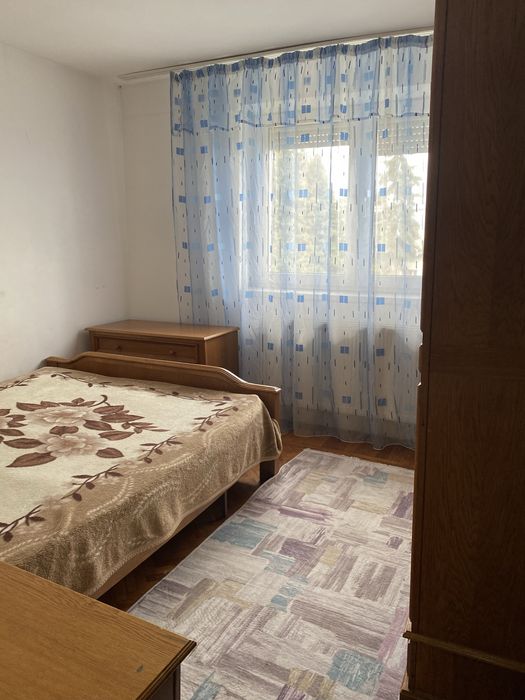 Inchiriez apartament,2 camere ,Aleea Trandafirilor