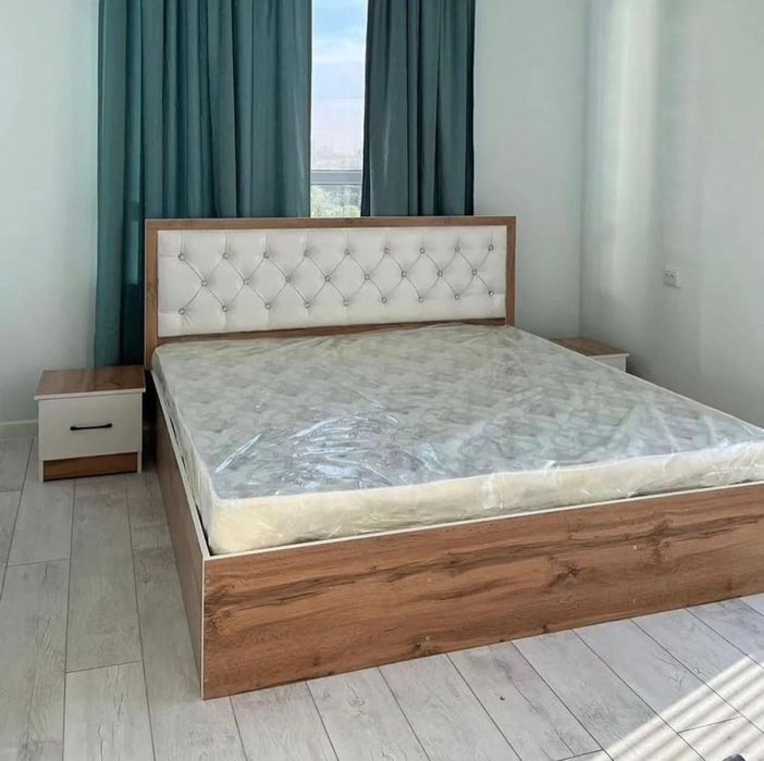 Двух Спалный Крават