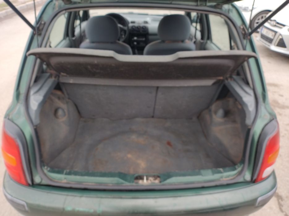 Нисан Микра К11 ;1,3 бензин