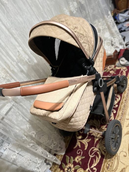 Коляска в хорошем состоянии