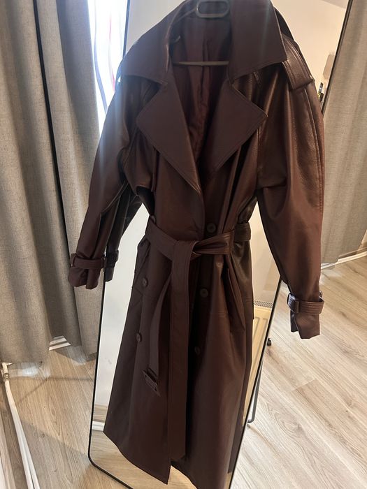 Дамски Кожен тренч