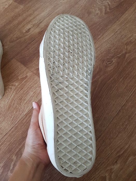 Мъжки кожени кецове VANS