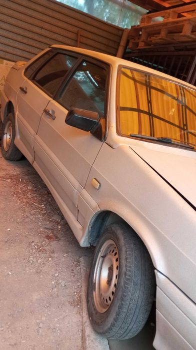 Автомобиль Лада 2115