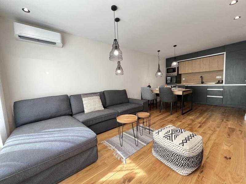 Многостаен апартамент под наем в Центъра