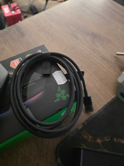 Геймърска безжична мишка Razer Basilisk V3 Pro (Пълен комплект с кутия)
