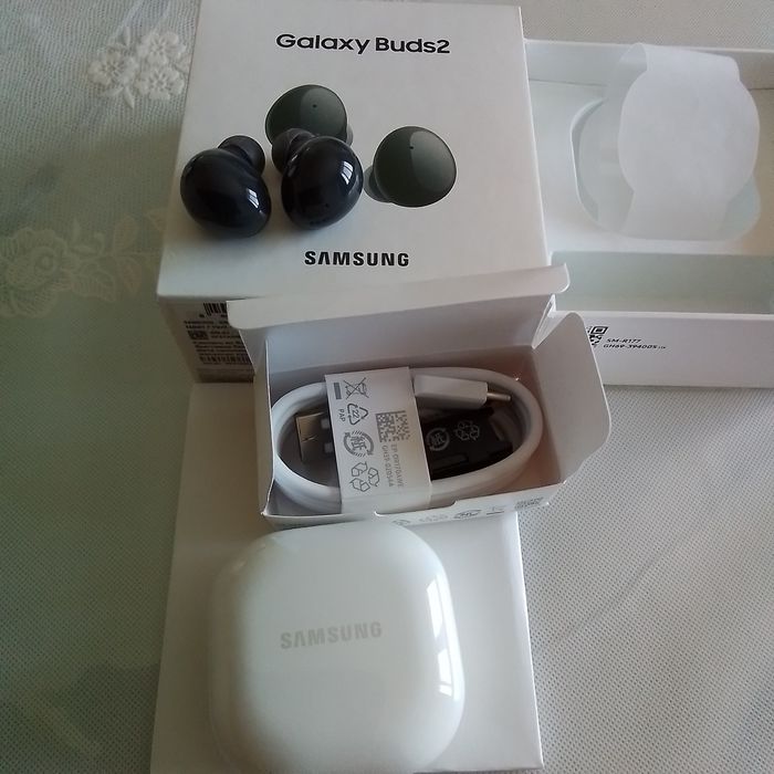 Наушники SAMSUNG Galaxy Buds2