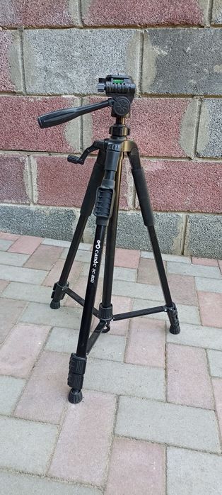 Штатив с уровнем