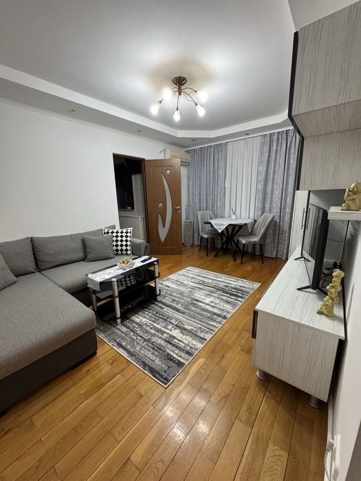 Inchiriez apartament