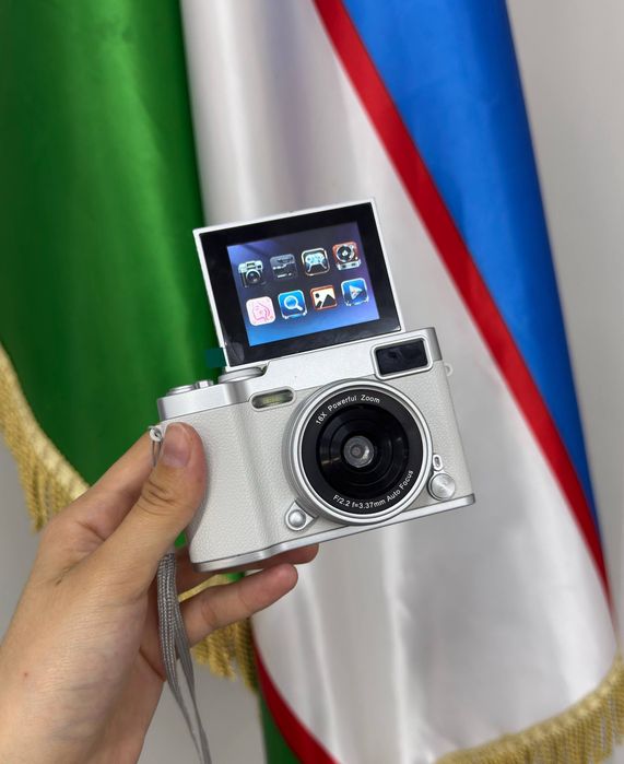 СРОЧНО ПРОДАЮ Цифровой фотоаппарат — состояние НОВОГО!