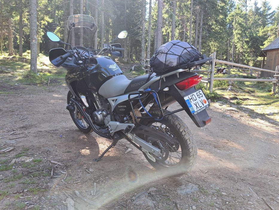 Vând Honda Transalp XL650V