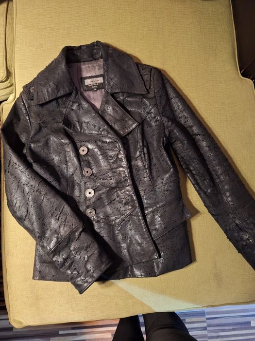 Кожено дамско сако