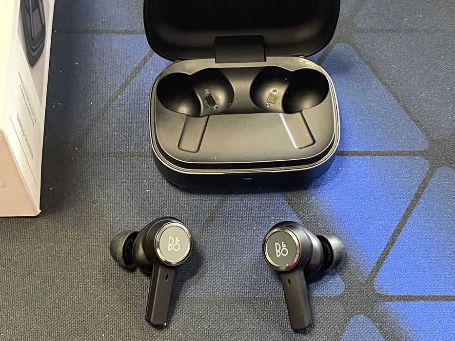 Casti bang & olufsen beoplay ex