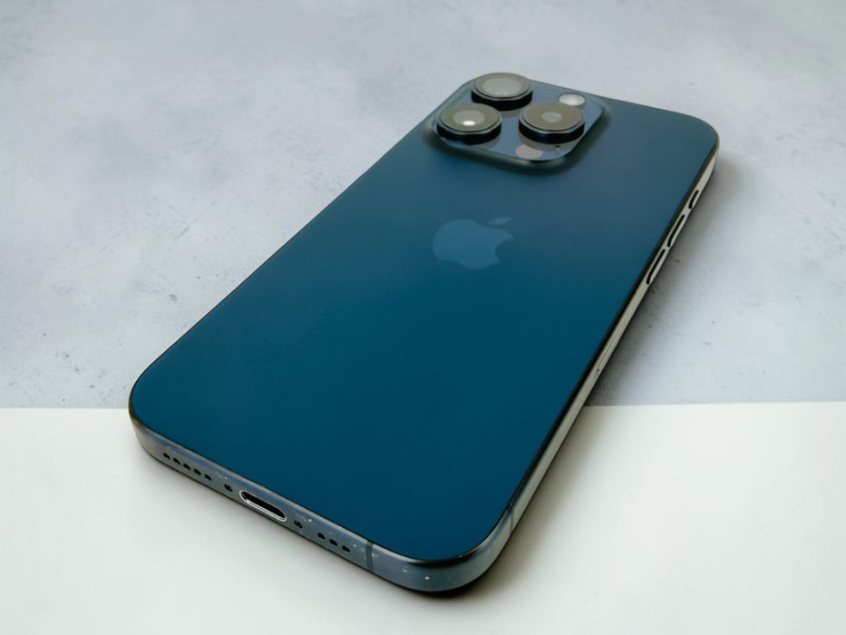 Apple iPhone 15 Pro Max 512GB Titanium Blue Отличен! Гаранция!