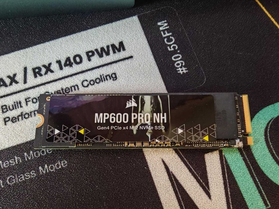 CORSAIR MP600 PRO NH 4TB SSD диск PCIe 4.0 x4, NVMe