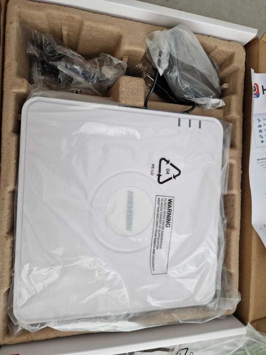 Dvr hikvision 8ch 4MB  DS-7108HQHI-K1(S)(C)