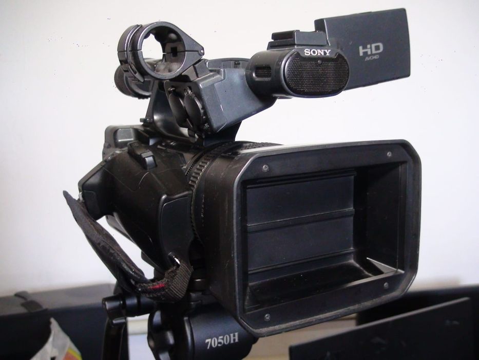 Видеокамера сони 2000.е