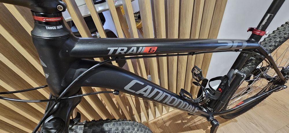 Bicicleta MTB Cannondale Trail 6 29"