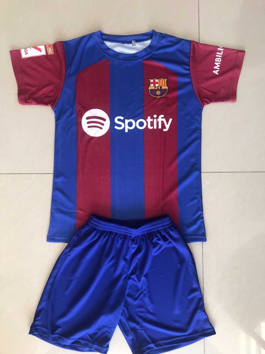 Детски комплект дълъг с къс екип Барса и Меси или Ямал 2025
